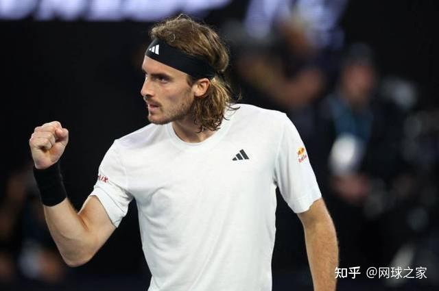 关于日本网球队逆转英国网球队，西西帕斯爆发神勇的信息