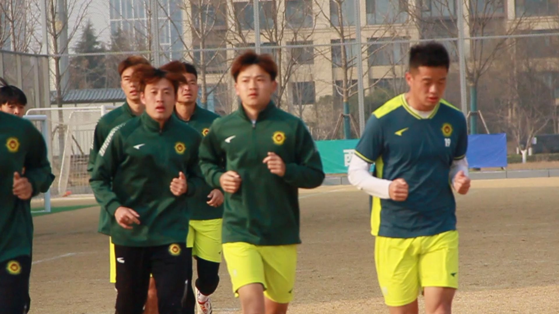 河北男篮备战陕西队，全队备战备战的简单介绍