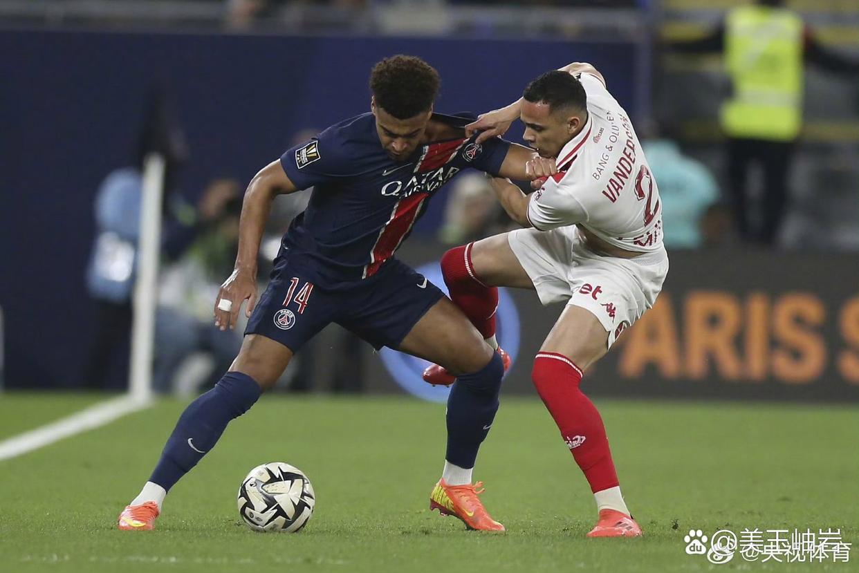 法国国家队攻防俱佳,成功杀入决赛圈 法国国家队攻防俱佳,成功杀入决赛圈