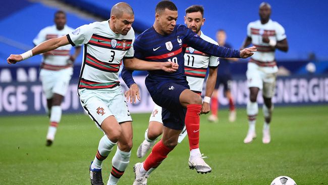 英格兰与匈牙利激战争夺胜利关键 英格兰与匈牙利激战争夺胜利关键