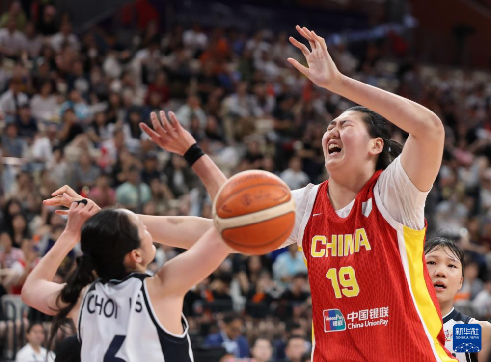 韩国女篮在国际比赛中迎难而上