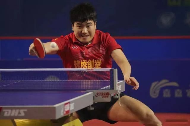 冠军争霸赛精彩纷呈，胜负难预的简单介绍