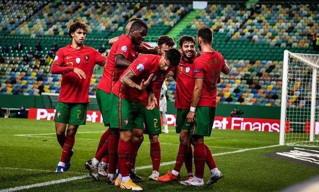 瑞典轻取尤文,托尼点燃赛场 瑞典轻取尤文,托尼点燃赛场