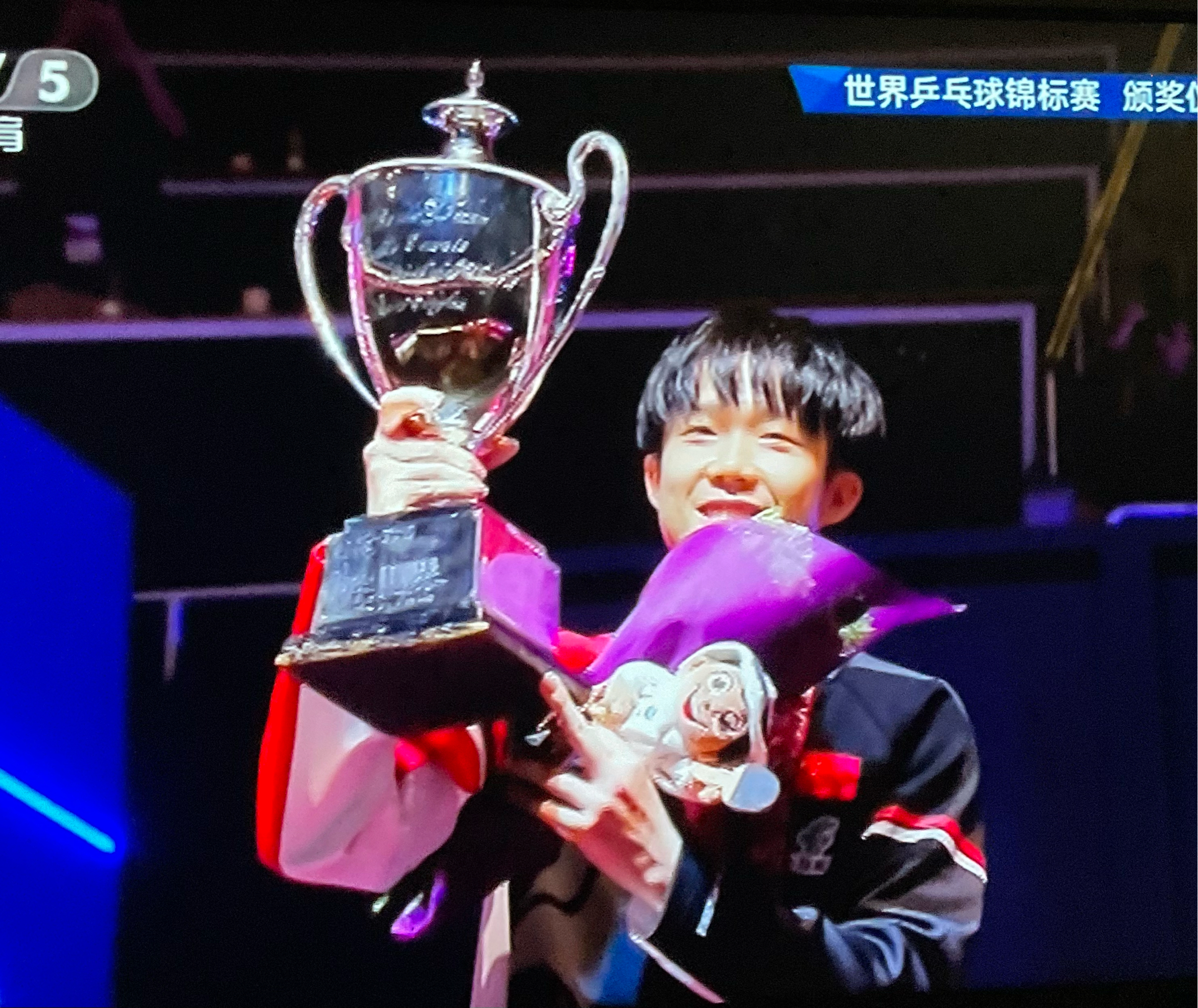 波兰队鏖战英格兰队，许昕统治全场