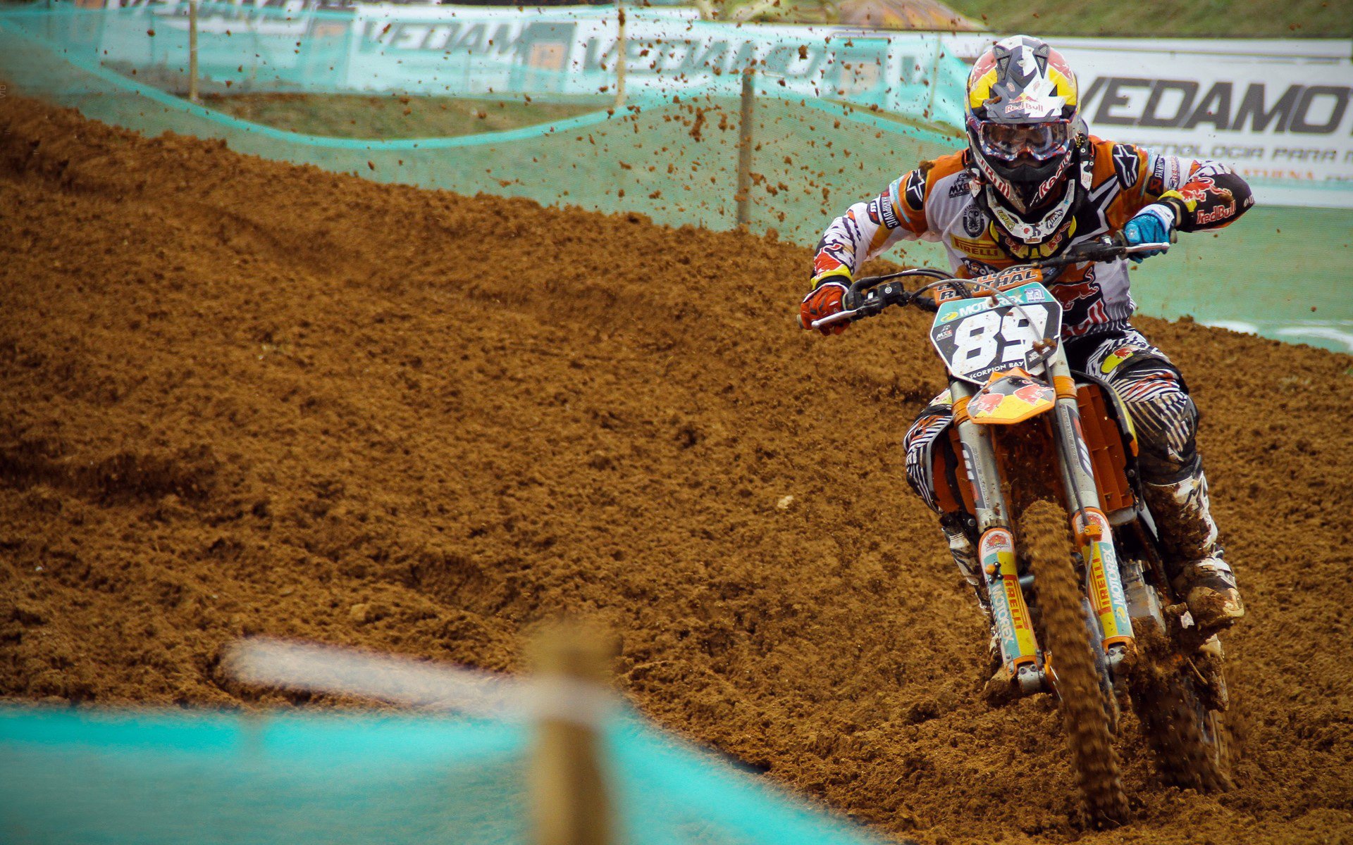 从加的夫到巴马科，罗德里戈如何用一脚传球连接两个世界，并定义现代足球的巨星价值