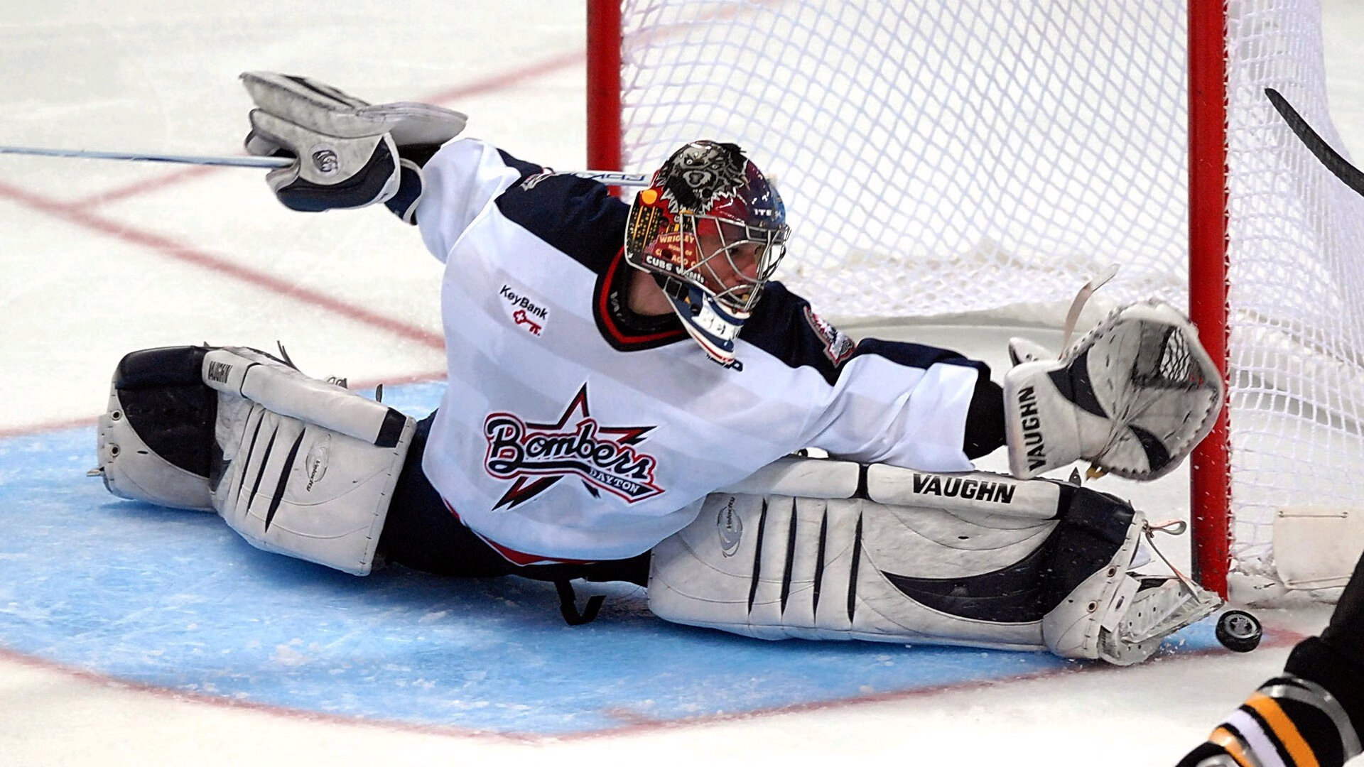 鹈鹕火力全开,东决关键战压制火箭