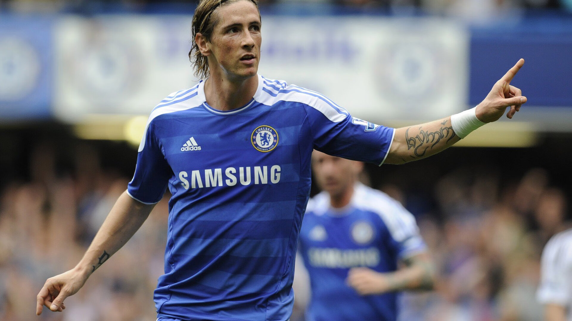 羽坛双线震撼夜，德国队横扫泰国队展团队锋芒，安赛龙统治全场显王者孤高